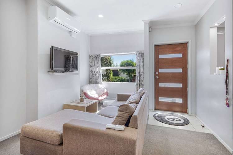 8/46 Peachgrove Road Hamilton East_6