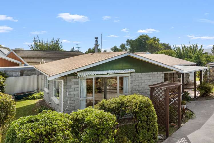 4 Snowden Crescent Islington_19