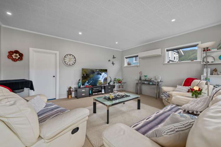 22 Waikawa Road Picton_12