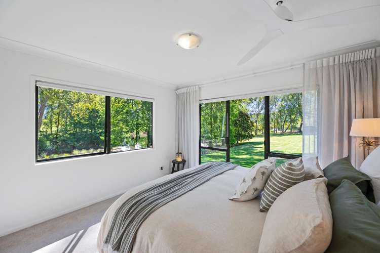 44 Hardens Lane Paremoremo_39