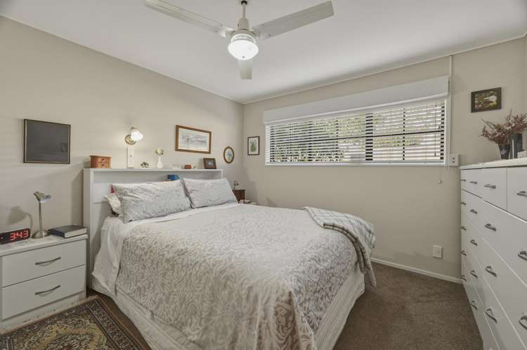 12A Wylie Street Glenholme_9