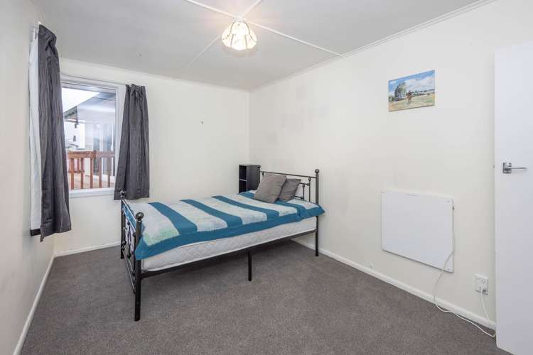 55 Tawa Street_5