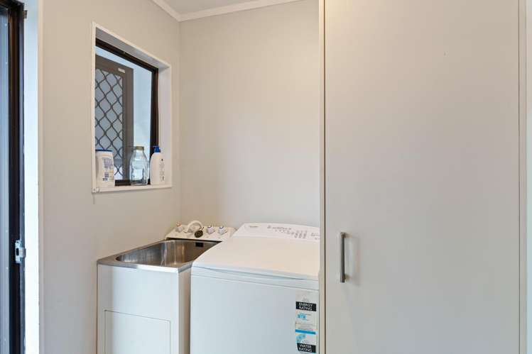 49 Tasman Road Otaki Beach_8