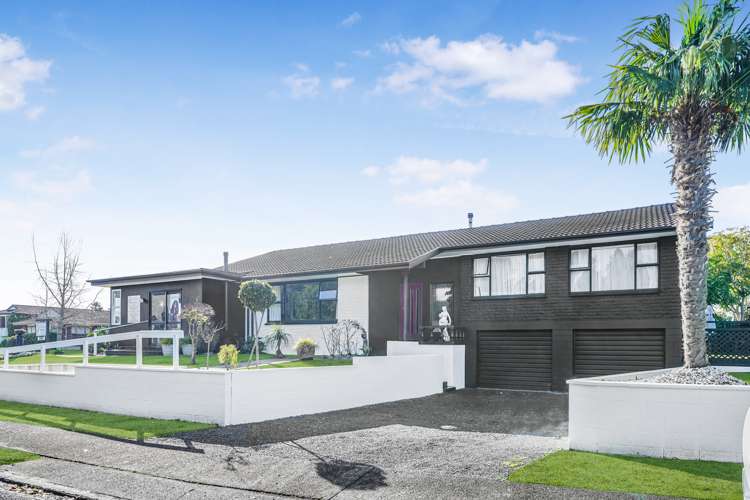 32 Chedworth Avenue Chedworth_24