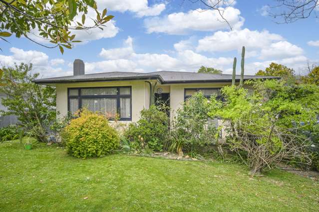 7 Livingstone Road Flaxmere_1