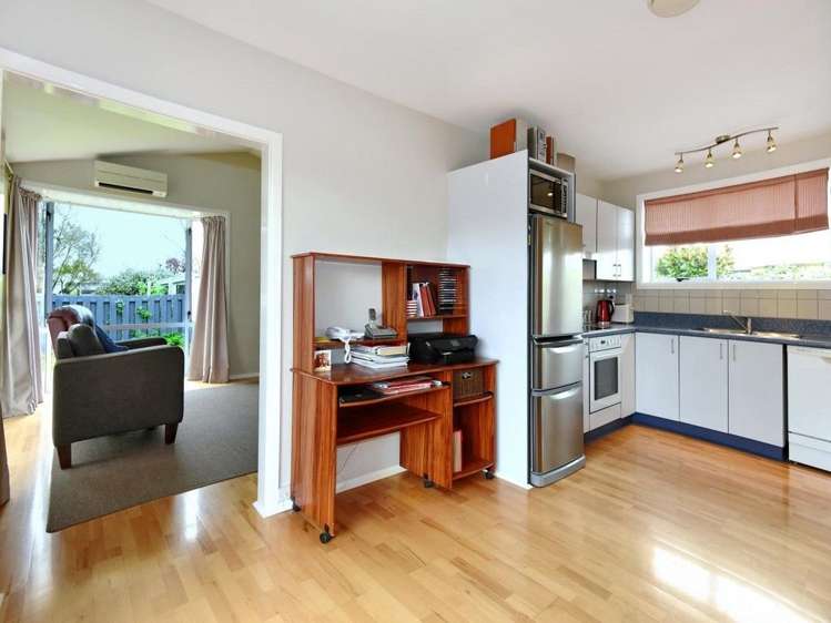 58 Charles Upham Avenue Hillmorton_10