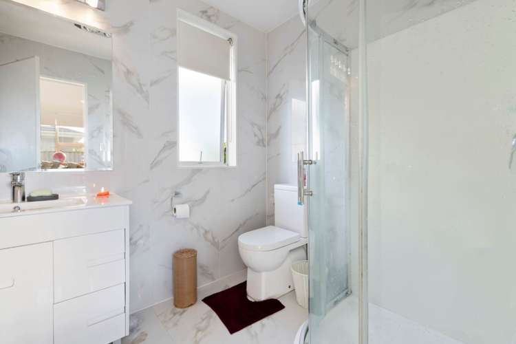 16 Biplane Street Takanini_16