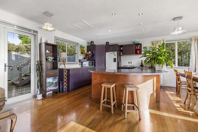 6a Pokohui Avenue Raglan_2