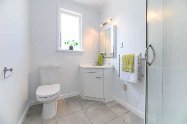 130 Atkinson Road Titirangi_15