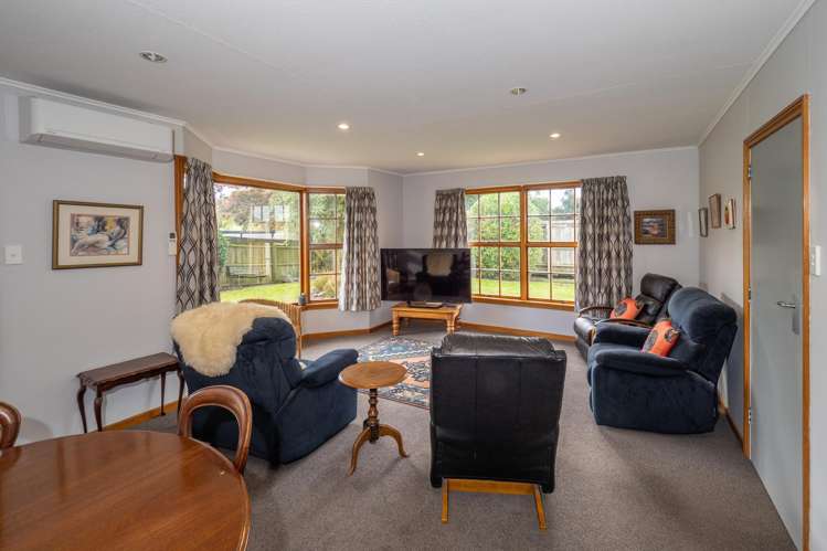 2/62 Alford Forest Road Allenton_8