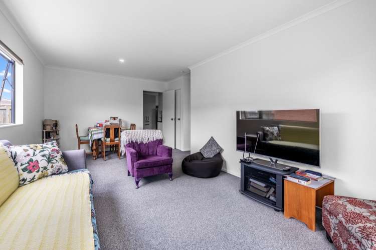 167 Mahia Road Wattle Downs_12