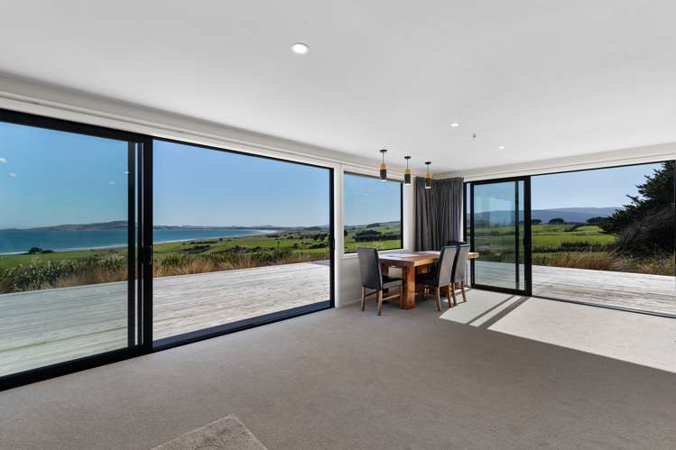 77 Tihaka Beach Road Riverton & Surrounds_6