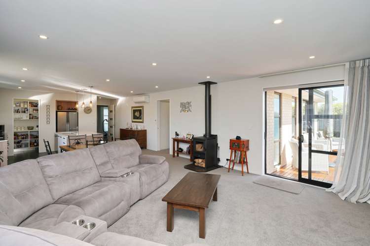 1 Meadows Drive Rolleston_5