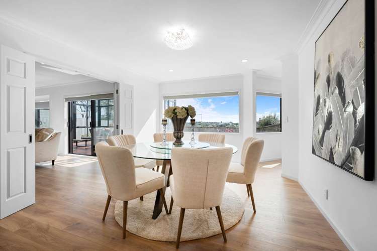 216 Whitford Road Shamrock Park_8