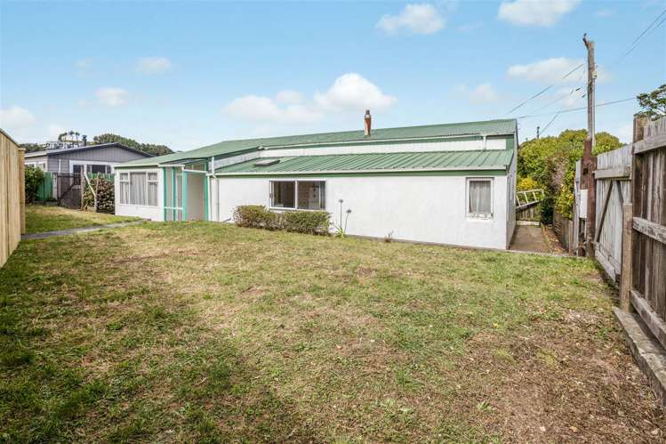 21 Tarawera Road Johnsonville_14