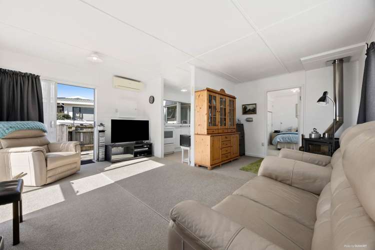 1271 Whangaparaoa Road Gulf Harbour_6