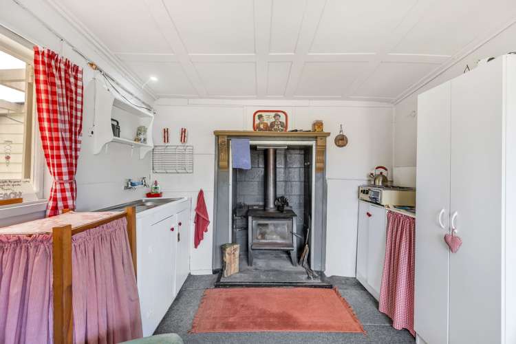 251 Wakanui Beach Road_3