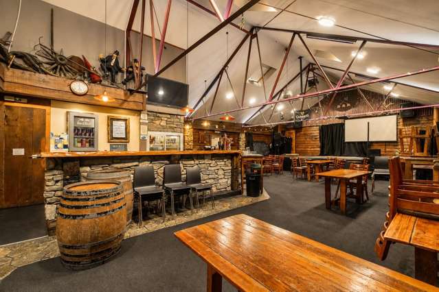 17a Hood Street Hamilton Central_2