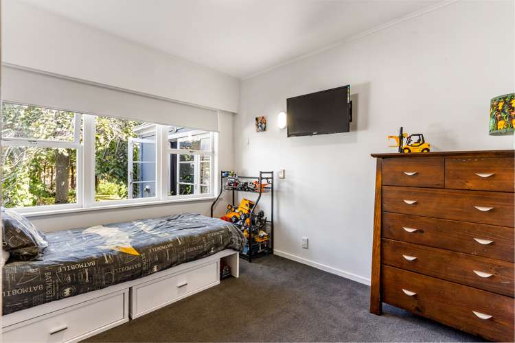 6 James Place Opaheke_14