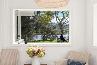 25 Riverside Drive_2