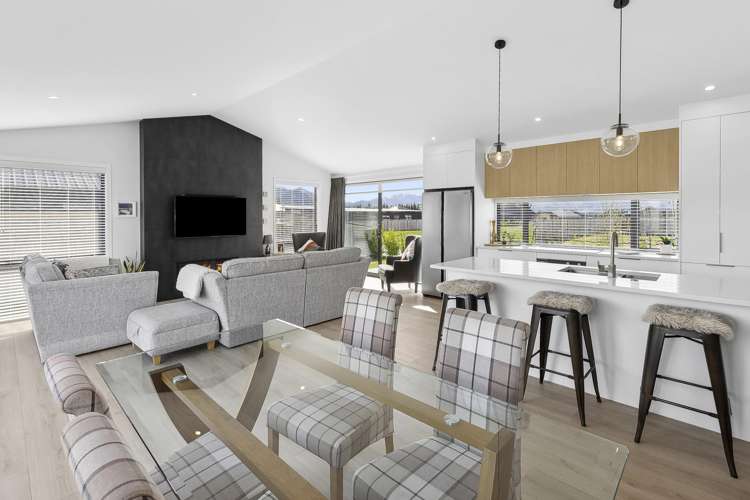 47 Pounamu Avenue Albert Town_5