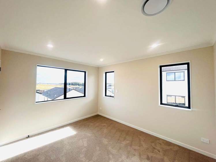 Christella Street Flat Bush_16