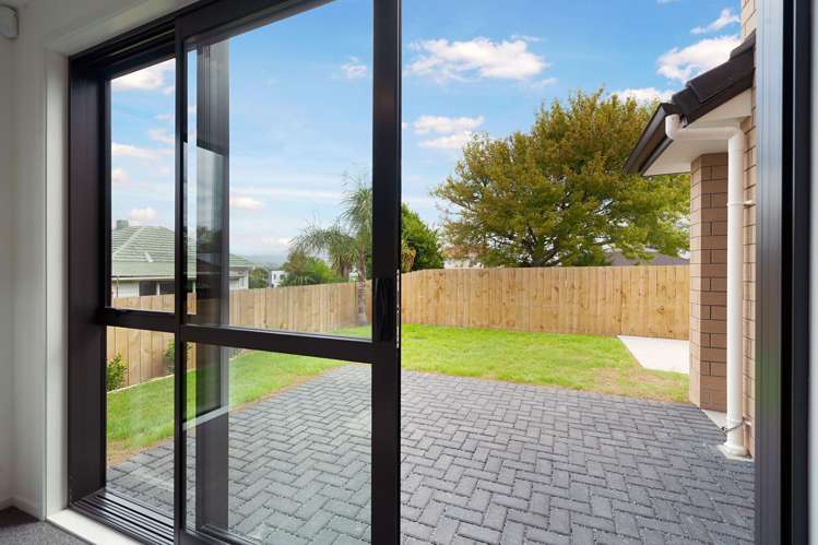 8a Strid Road Te Atatu South_19