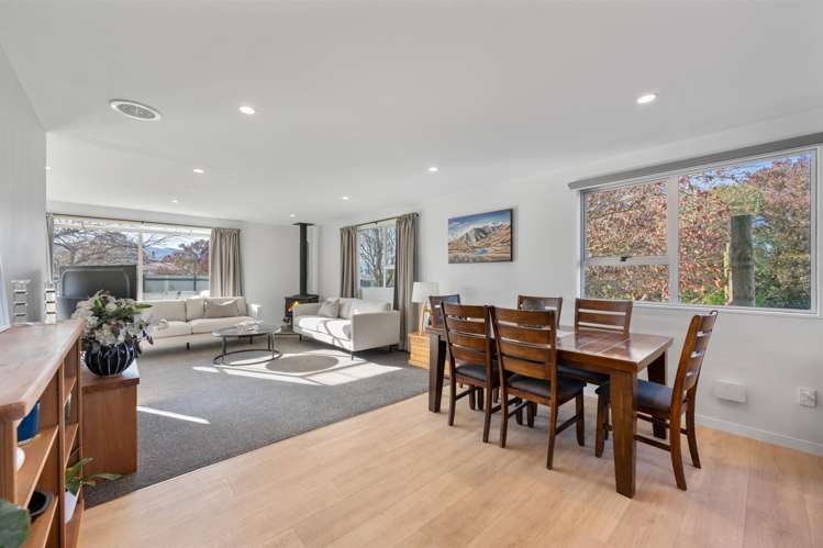 16 Rousehill Street Renwick_9