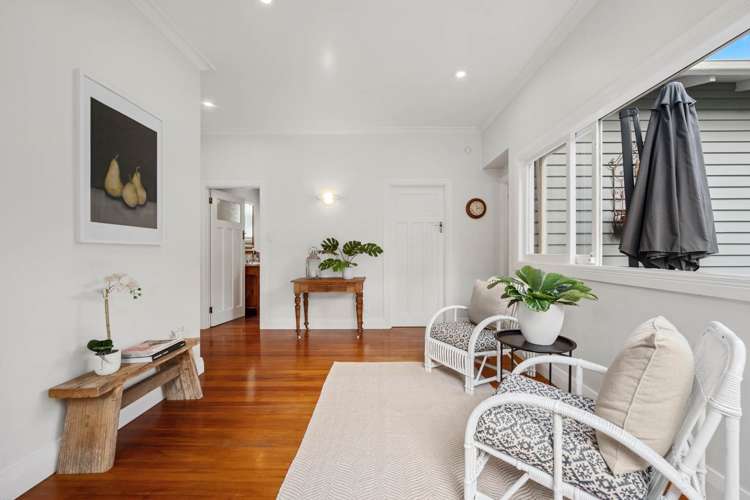 15 Duders Avenue Devonport_16