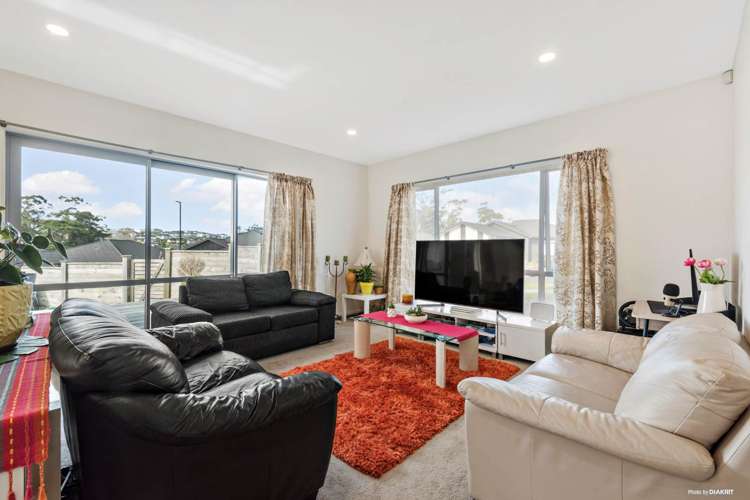 8 Pitsaw Lane Silverdale_2