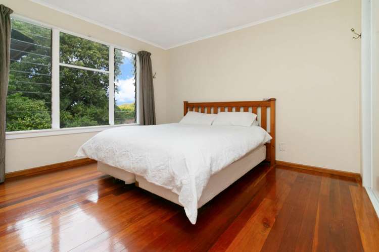 149a Glengarry Road Glen Eden_13