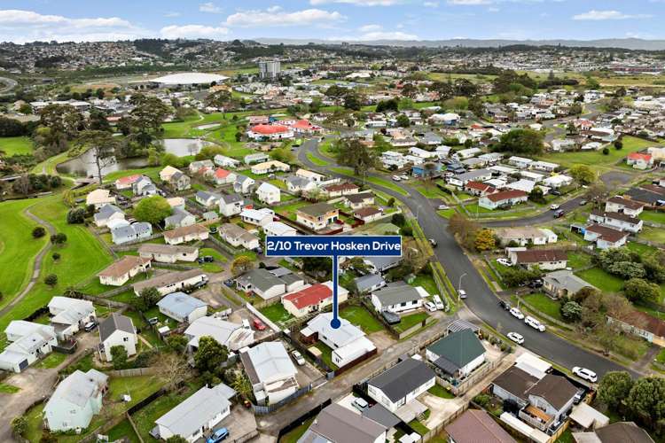 2/10 Trevor Hosken Drive Wiri_21