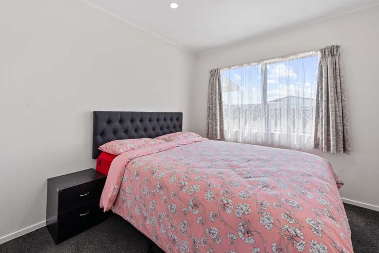 1/31 Templeton Place Clendon Park_5