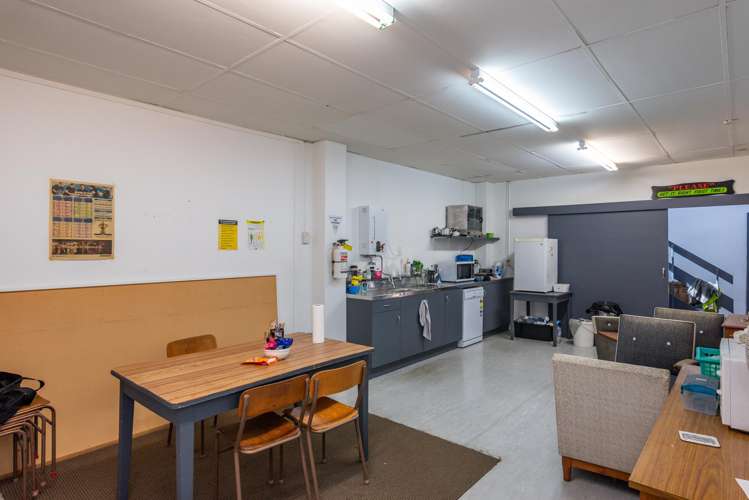 108 Cambridge Street South Levin_12