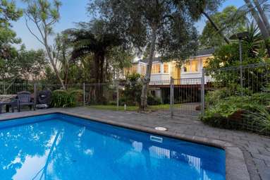 12 Puketitiro Street_1