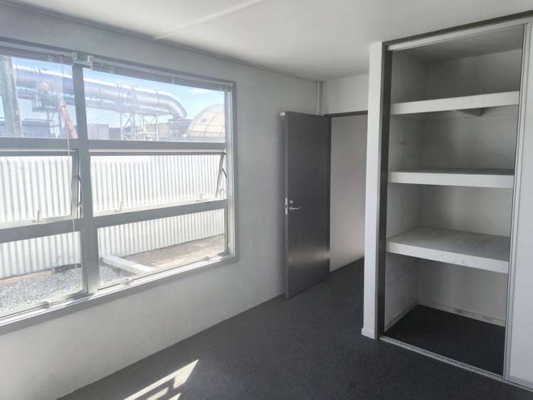 16/27 Waterman Place Ferrymead_3