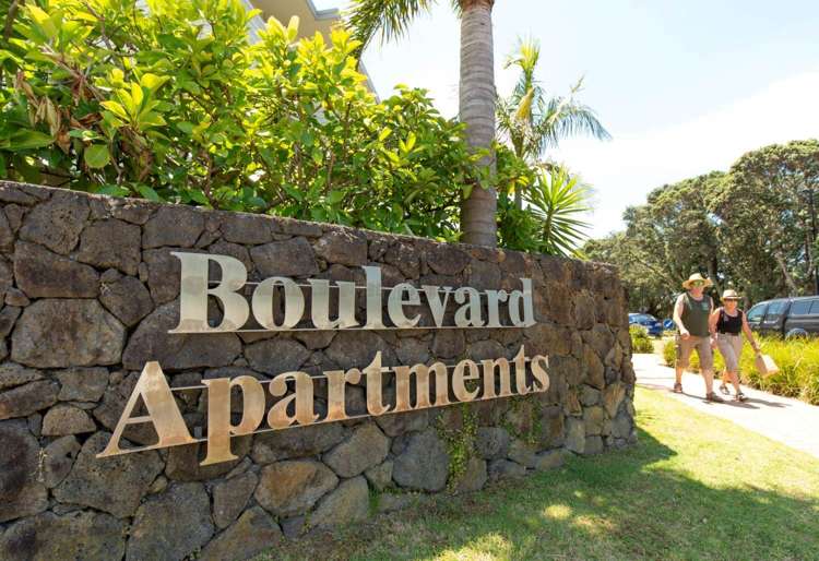 26/3 Riverside Road Orewa_3