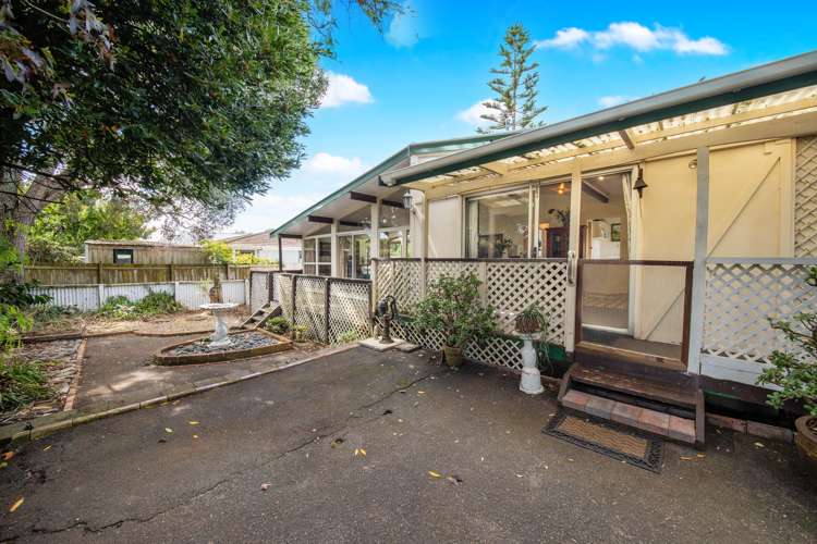 21 Ashcroft Avenue Mangere Bridge_16