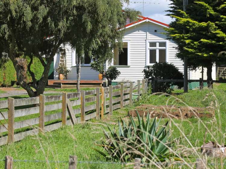 2135 State Highway 49 Ohakune_18