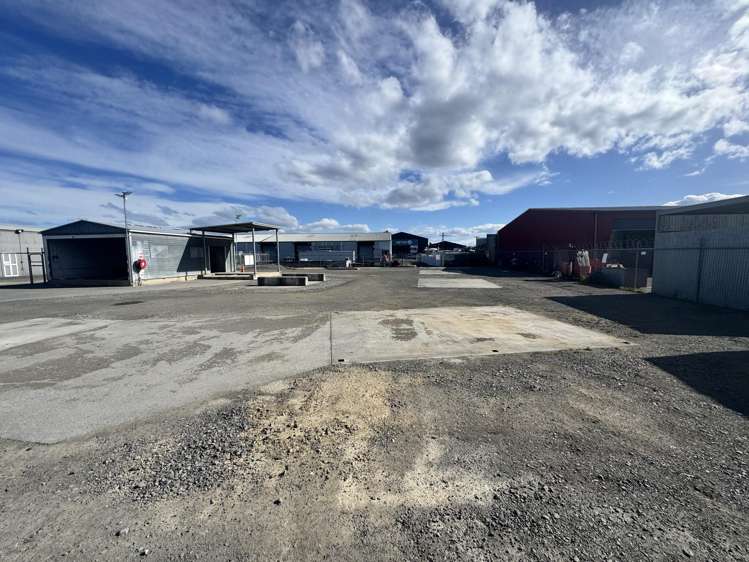 Rear Yard/140 Taradale Road Pirimai_5