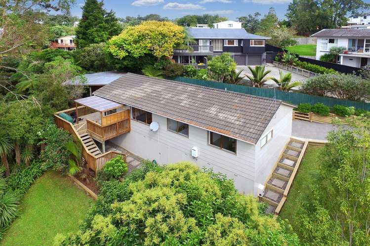 13 Oruamo Place Beach Haven_21