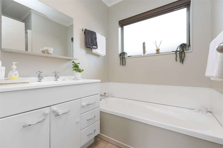 8b Belray Place Papamoa_14