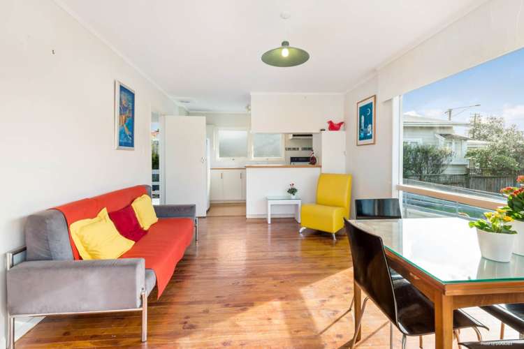 1/77 Old Lake Road Narrow Neck_4