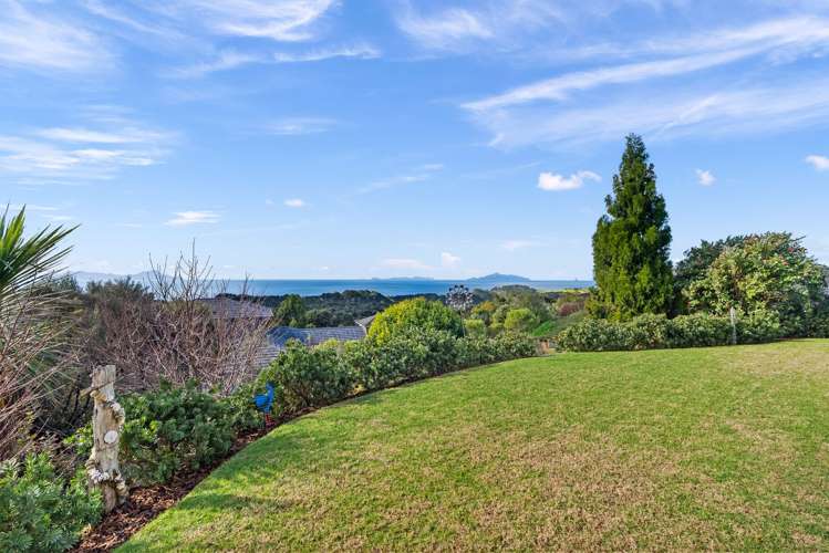 39 Aqua View Drive Waipu_33