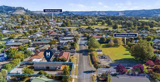 23 Lord Auckland Road Wakefield_2