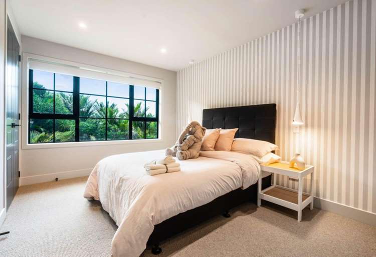15 Fern Glen Road South 1787_8