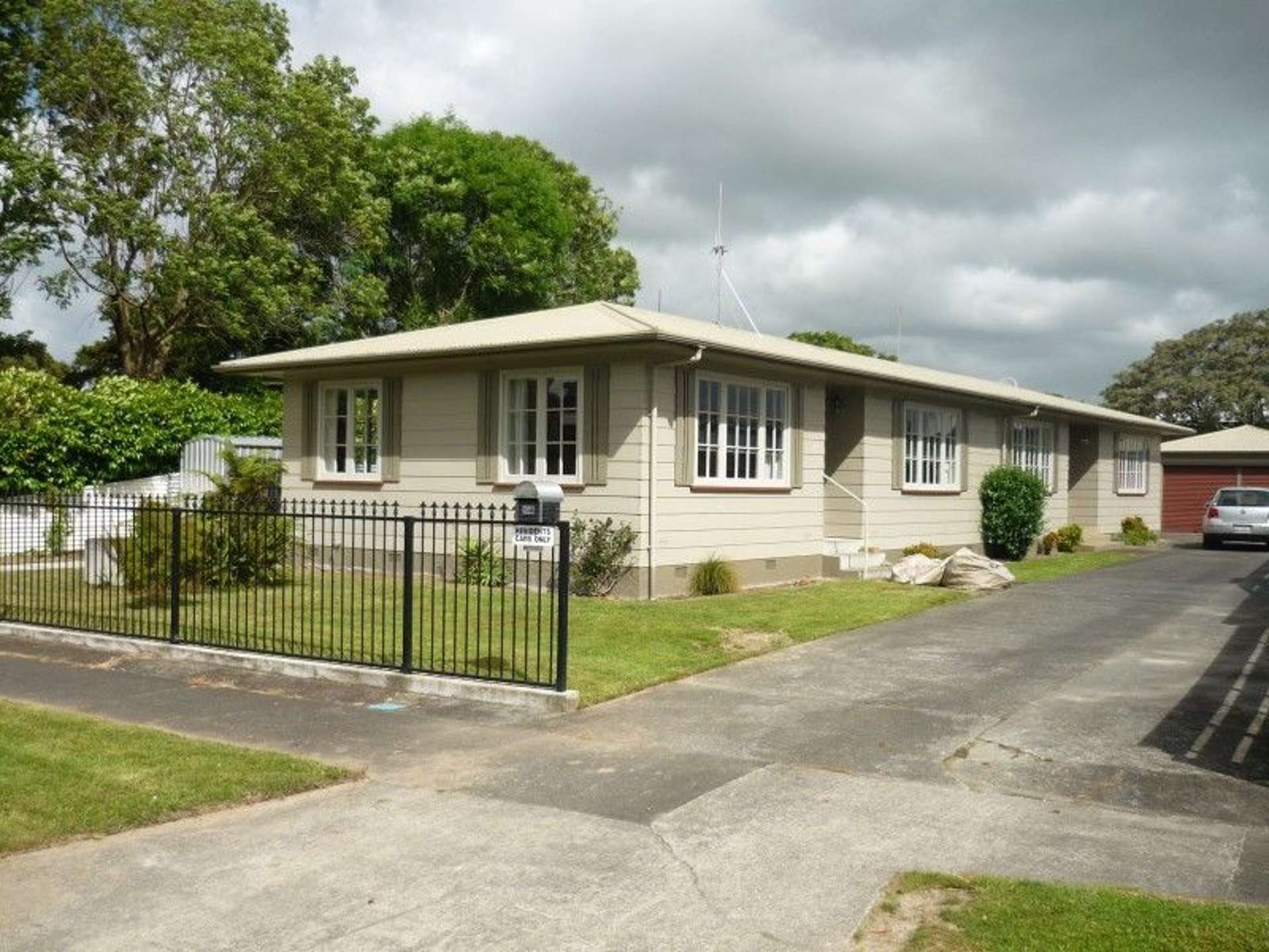 15a Wikiriwhi Crescent Awapuni_0