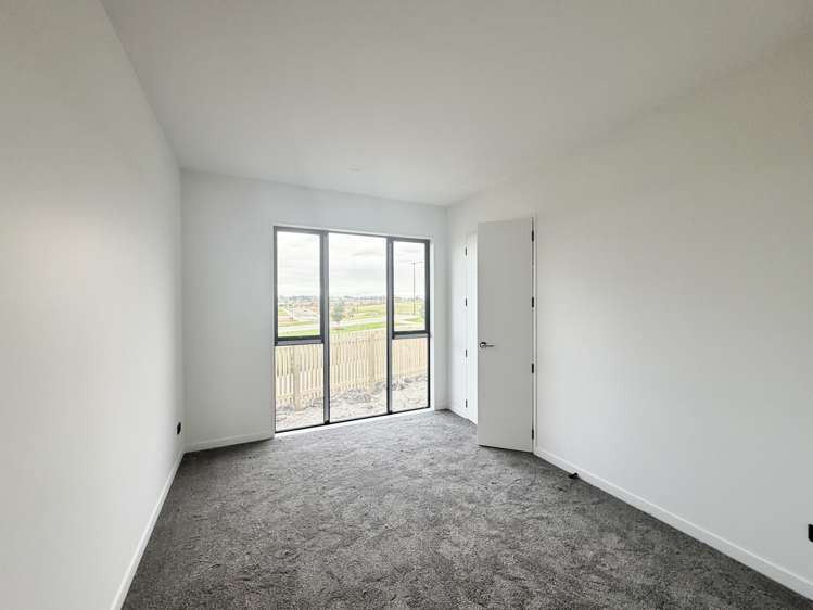 55 Parkland Loop Wainui_15