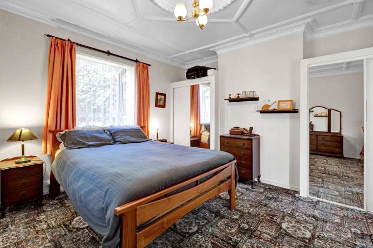 17 Hoyle Place New Plymouth Central_32