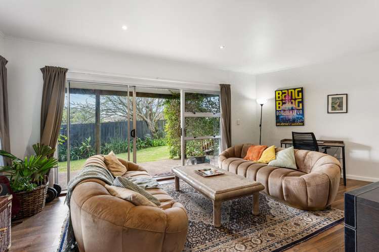 820 Whangaparaoa Road Manly_12